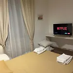 Aurelia G House