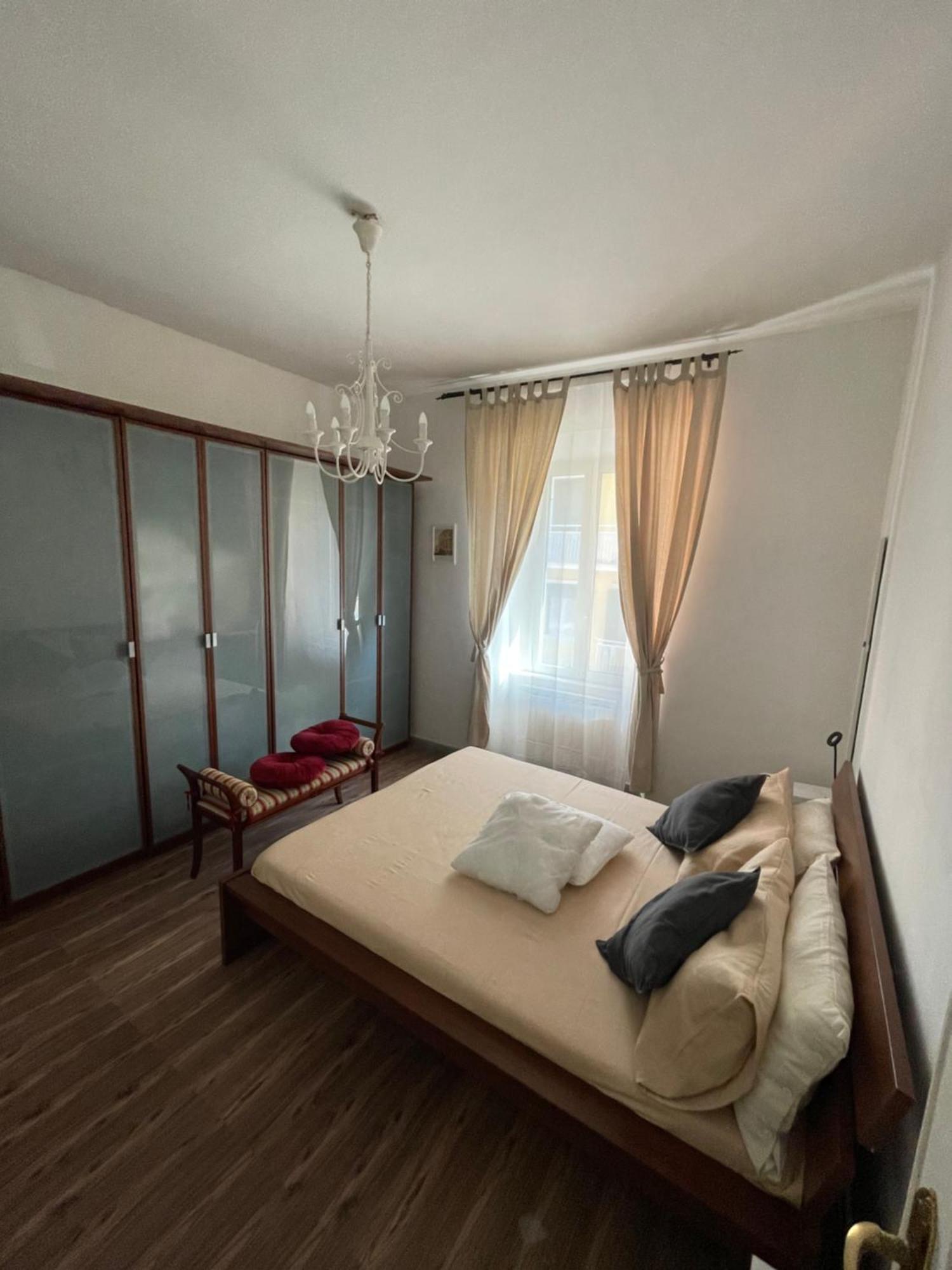 Aurelia G House Apartment